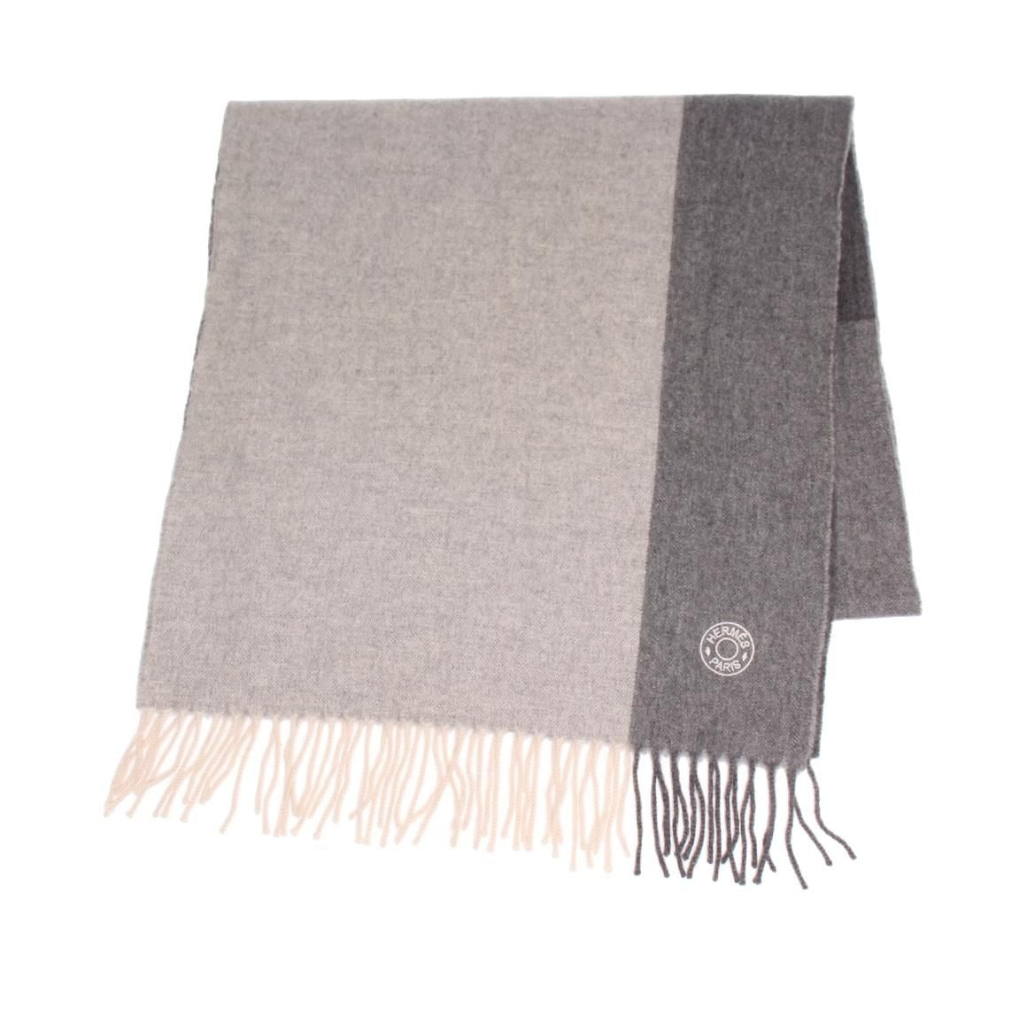 Hermes Scarf Cashmere Gray — view 2