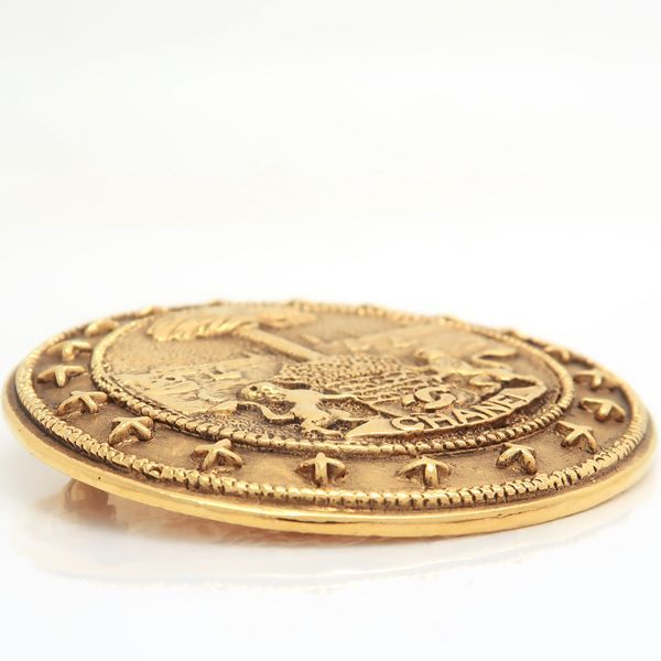 Chanel Brooch 1169 Vintage GP Round Lion — view 4