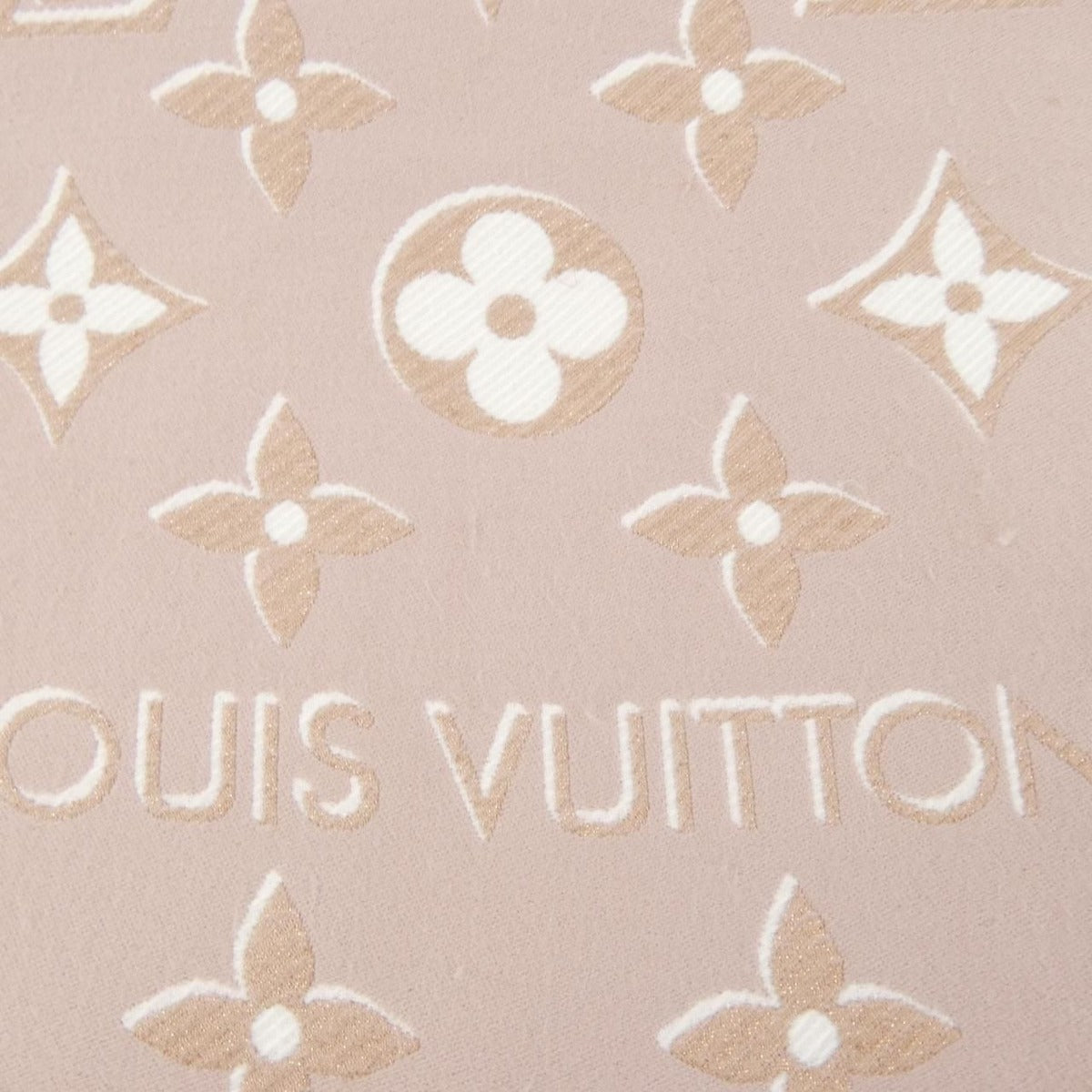 Louis Vuitton LV Essential Shine Scarf — view 4