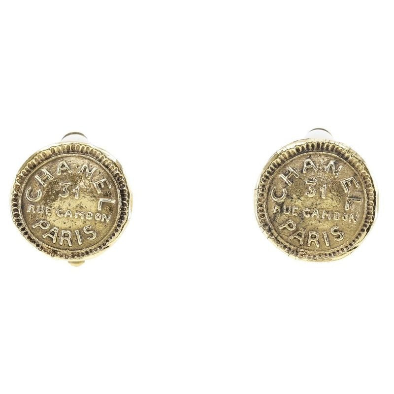 Chanel 31 rue Cambon Vintage Gold Plated 10.2 g Earrings — view 2