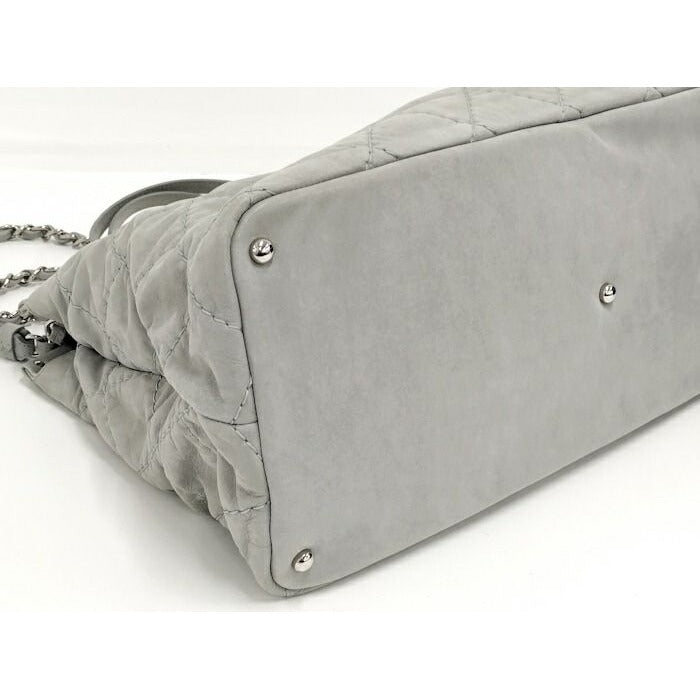 Chanel 2-Way Shoulder Bag Quilted Leather Light Gray — view 4