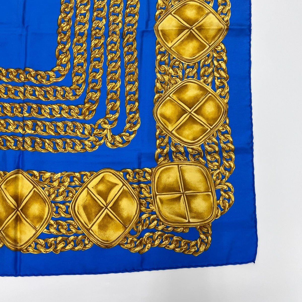 Chanel CC Logo Scarf Silk Blue Gold Vintage — view 9