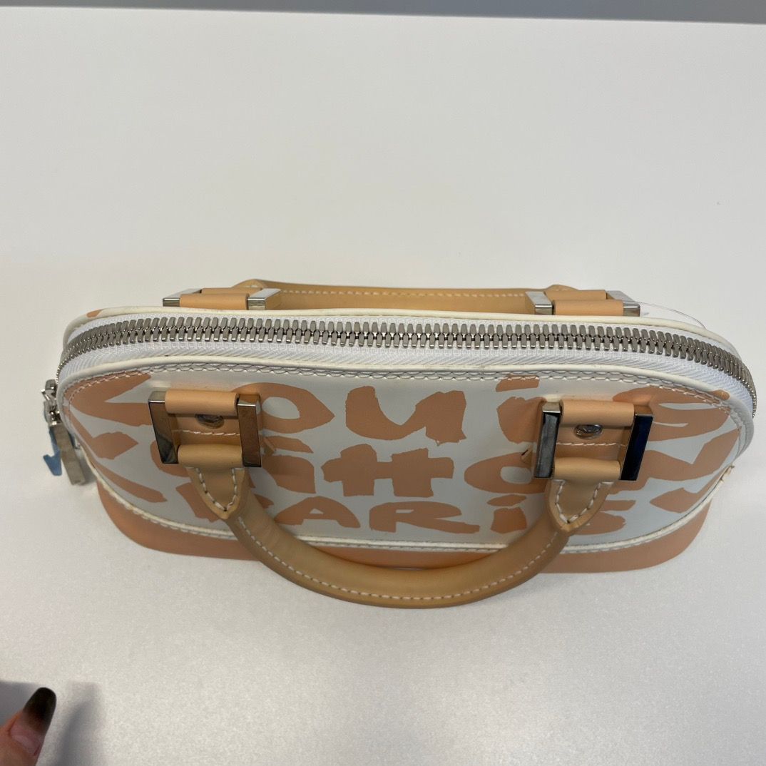 Louis Vuitton Alma Oriental Handbag — view 3