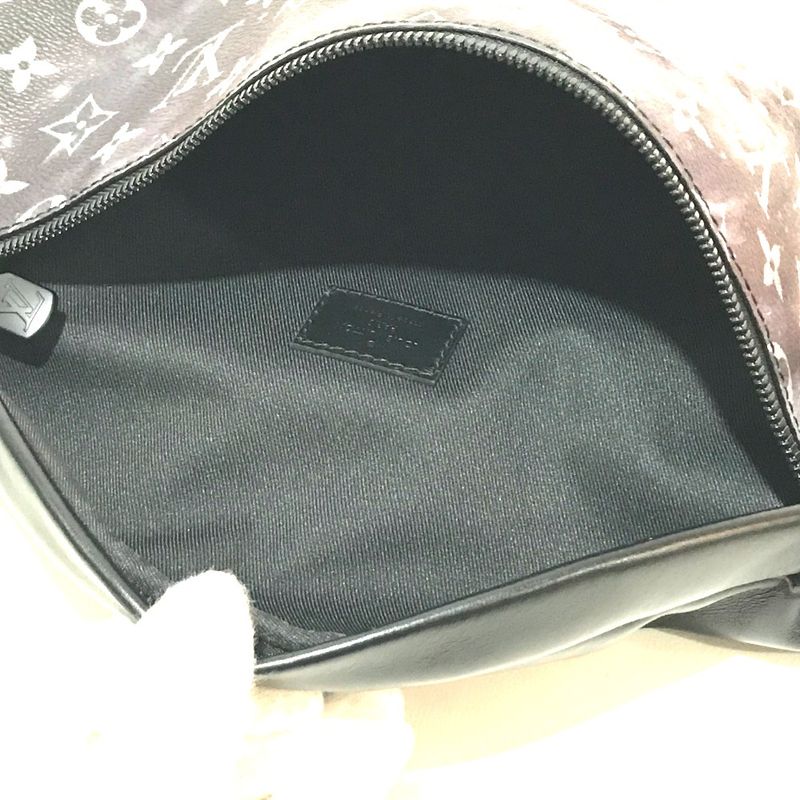 Louis Vuitton Monogram Galaxy Discovery Bum Bag — view 6