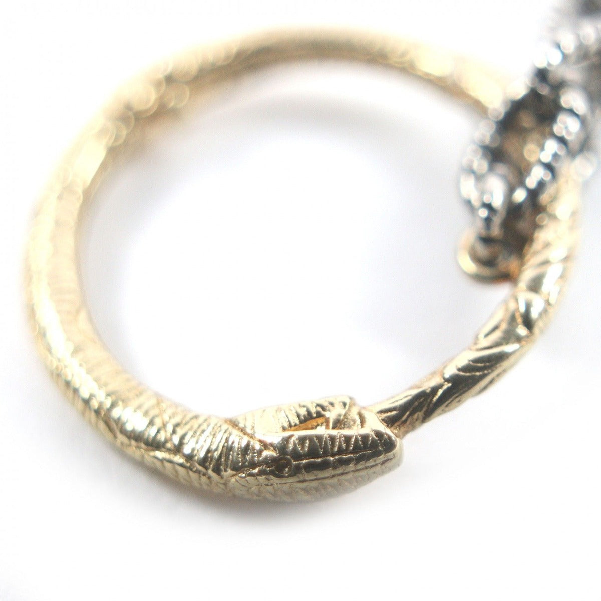 Gucci Ouroboros Chain Necklace Silver Gold — view 4