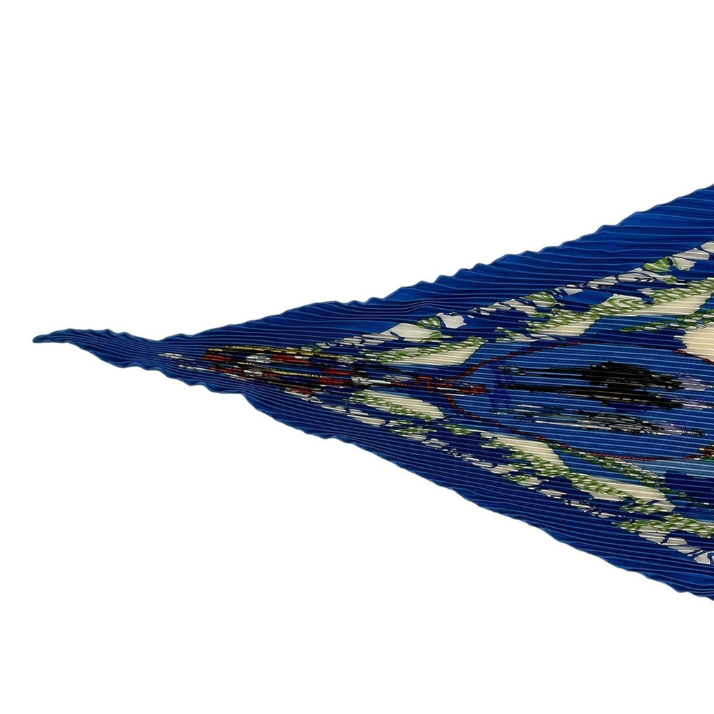 Hermes Scarf Pleated Silk Horse Knight Emblem Blue — view 3