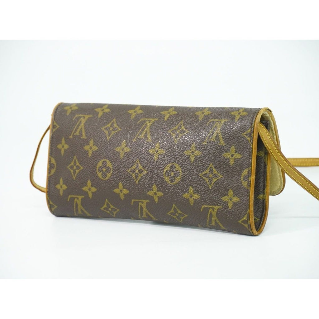 Louis Vuitton LV Pochette Twin GM Monogram 2-Way Shoulder Bag Clutch Brown — view 2
