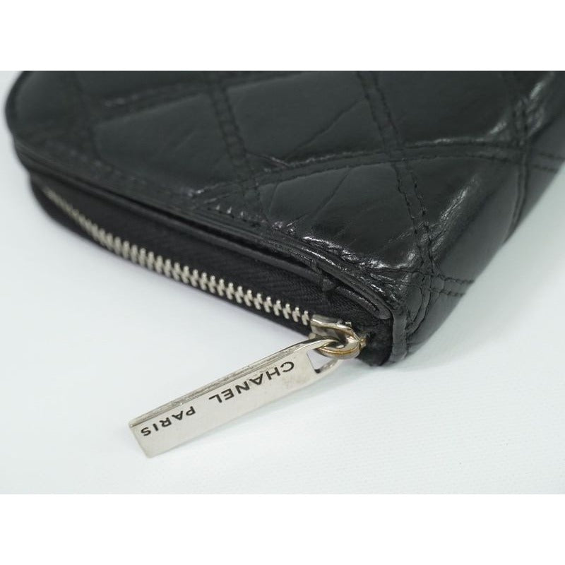 Chanel Paris New York Line Quilted Round Zipper Long Wallet — view 7