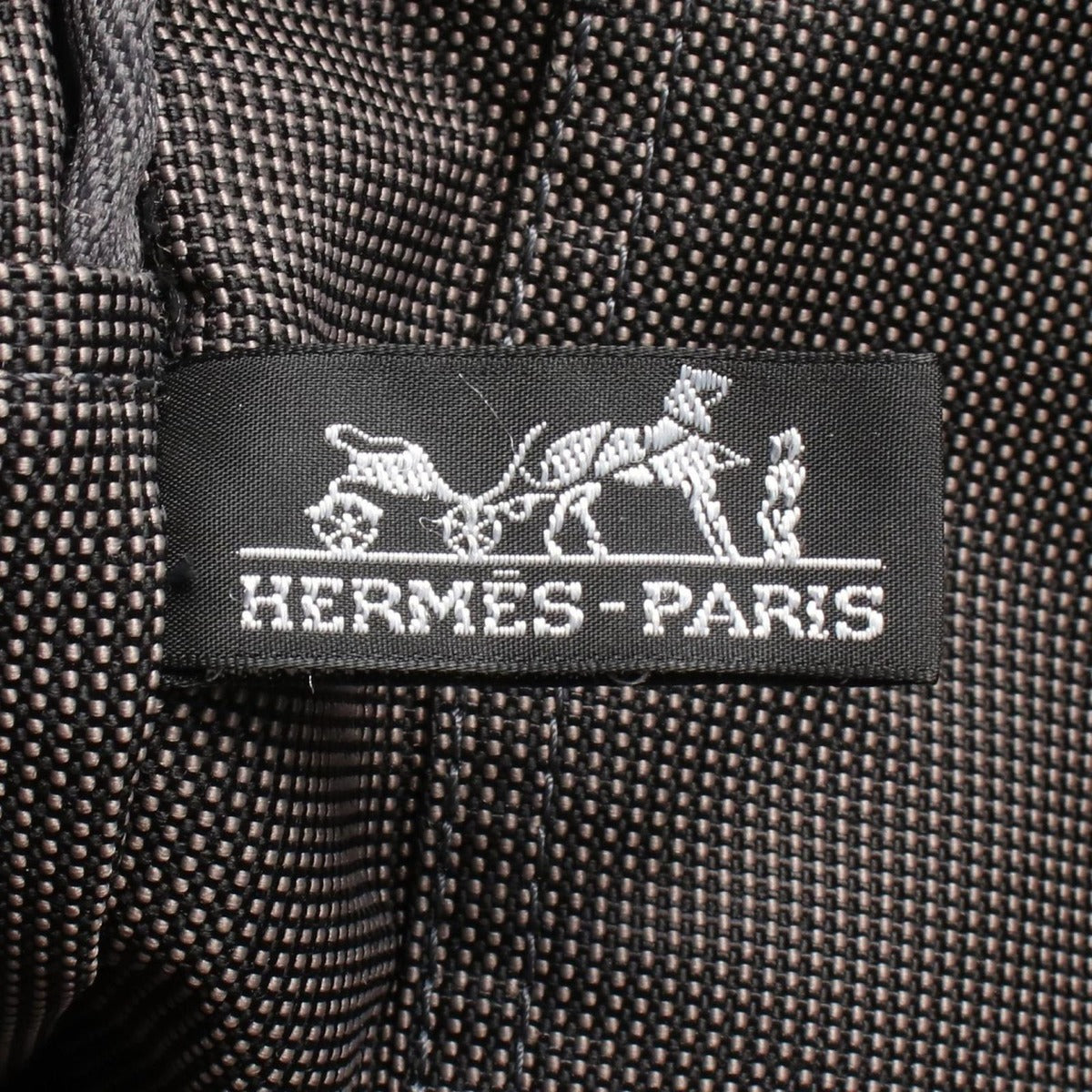 Hermes Tote Her Line MM Gray Canvas B — view 4
