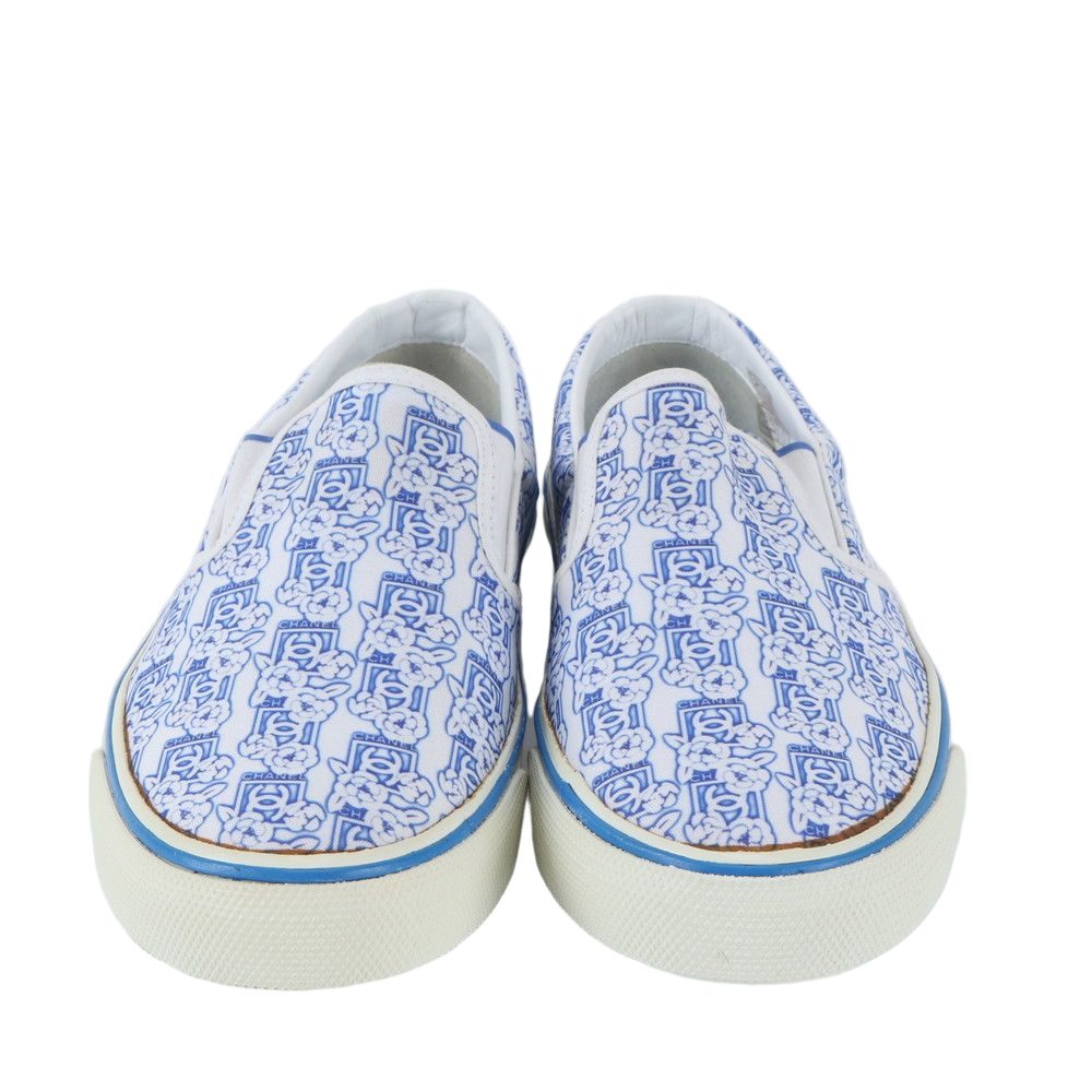 Chanel CC Logo Camellia Flower Pattern Slip Ons 38 Low Cut Shoes Flat — view 2