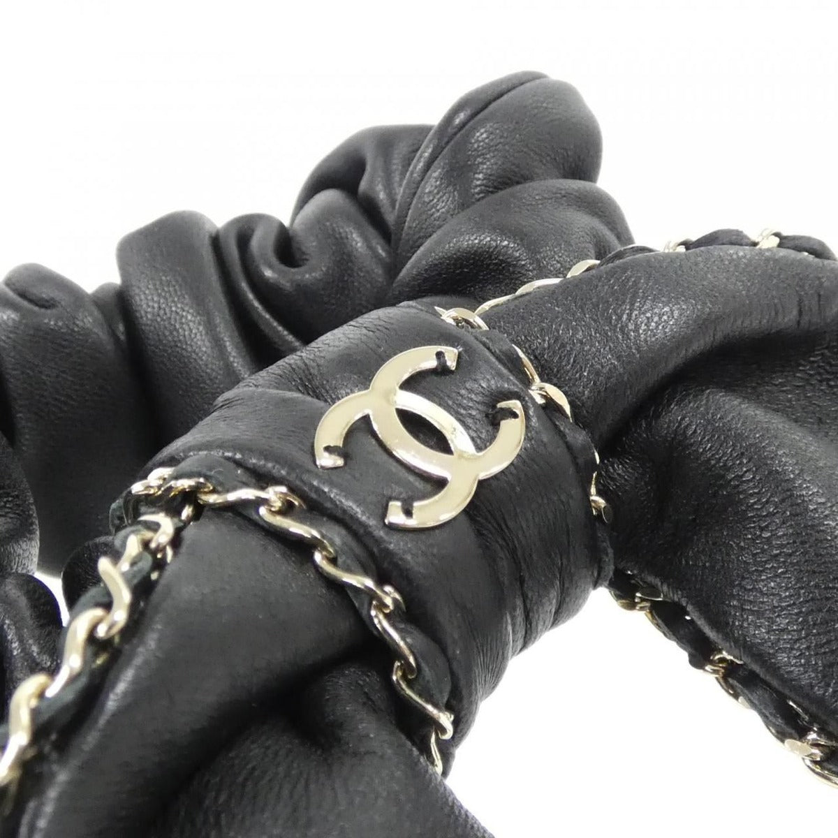Chanel Shoulder Bag Black — view 3