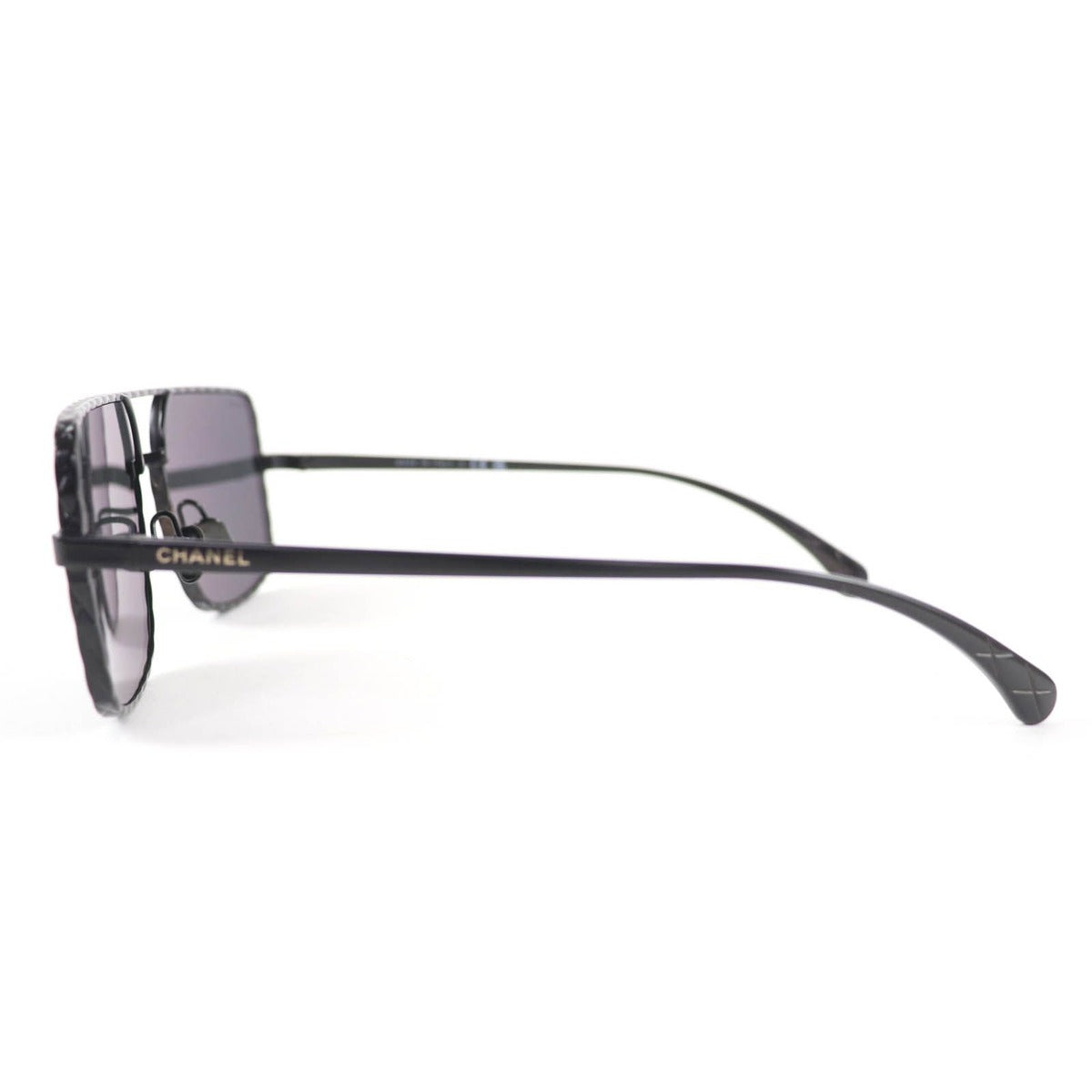Chanel Pilot Sunglasses Logo Quilted Two Bridge Black — view 4