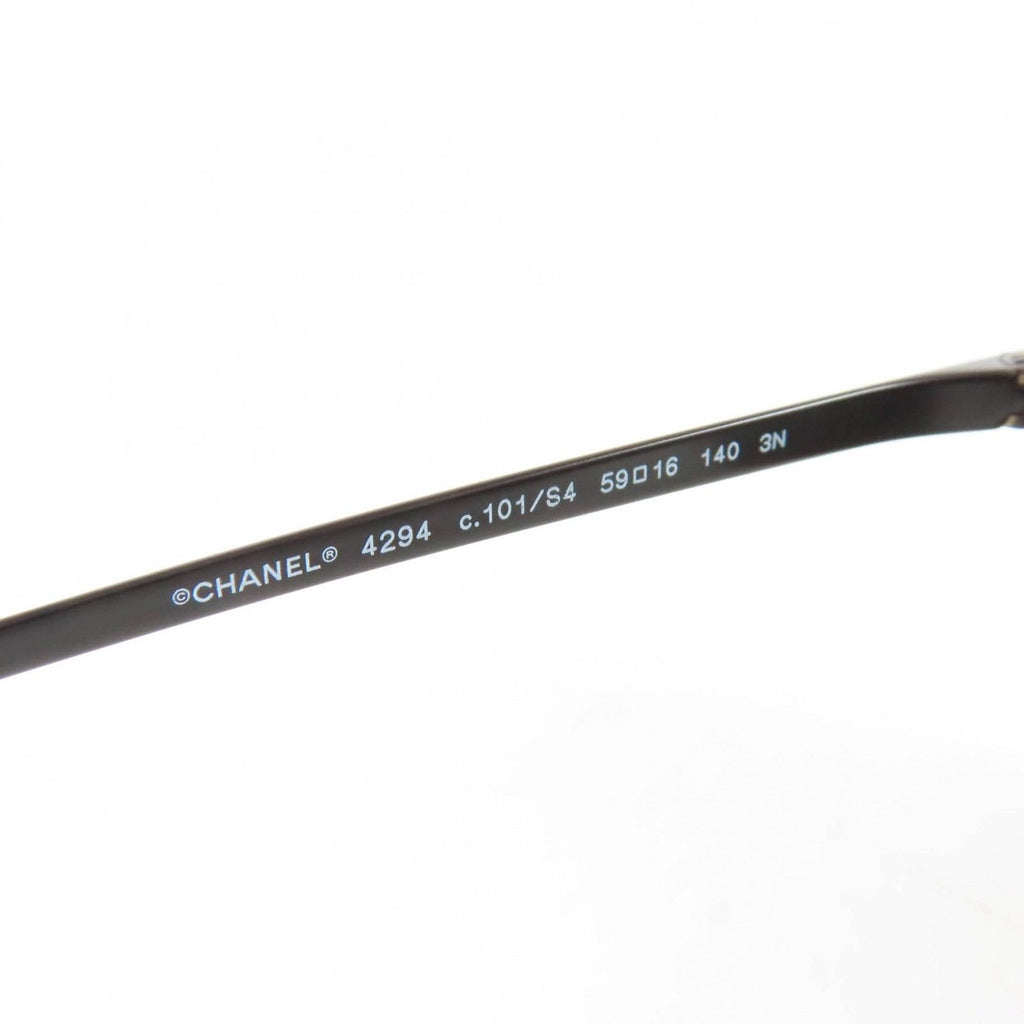 Chanel Pilot Sunglasses Logo Quilted Two Bridge Black — view 9
