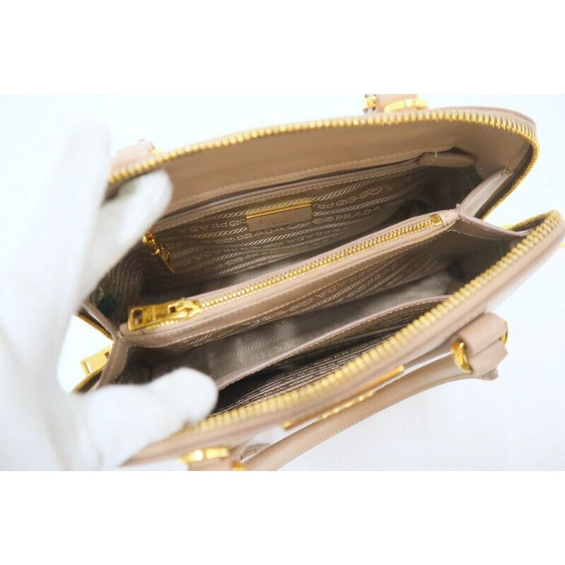 Prada 2-Way Handbag Leather Beige Gold — view 5