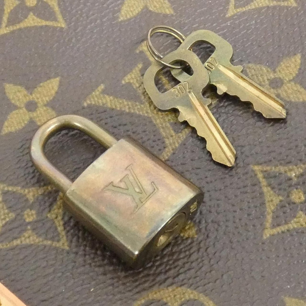 Louis Vuitton Monogram Keepall Boston Bag — view 3