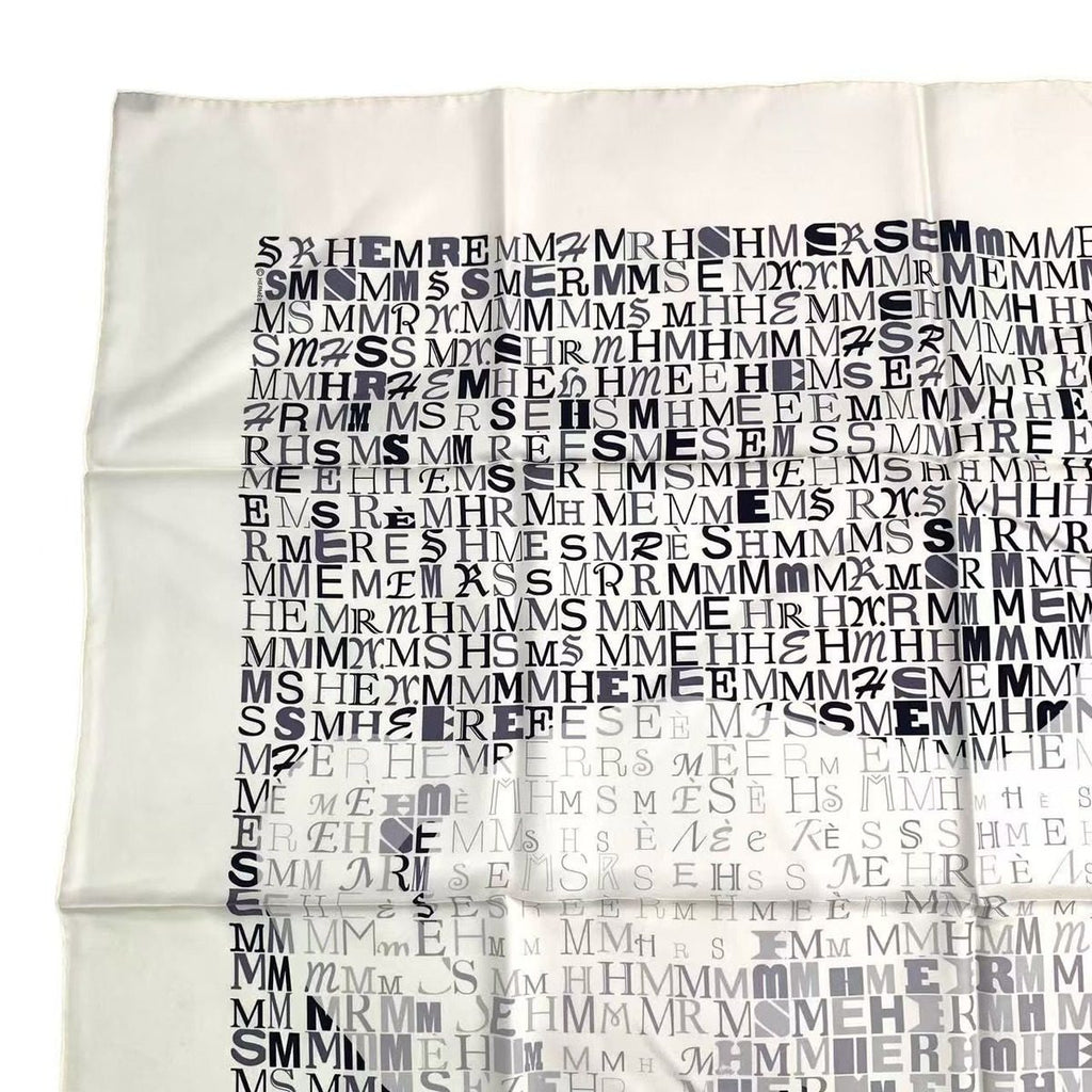 Hermes Carre 90 Scarf Cheval de Caracter Silk White — view 2