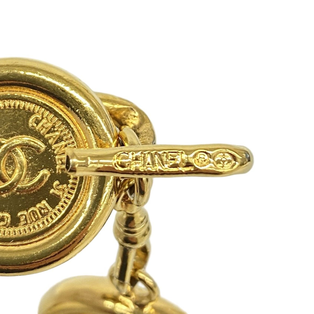 Chanel Belt Black Gold — view 2