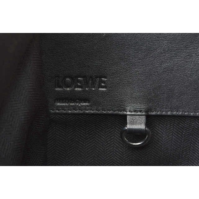 Loewe Shoulder Bag 3-Way Hammock Small Anagram — view 9