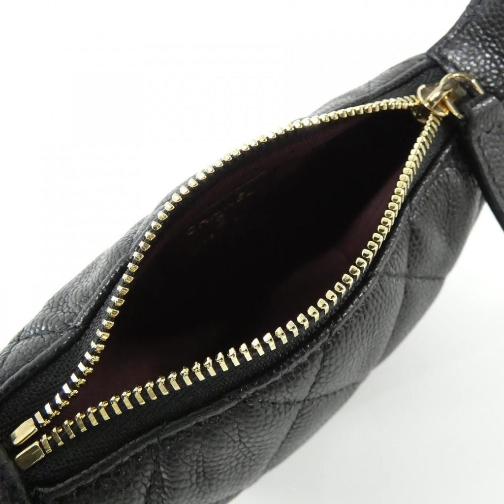 Chanel Bag Charm Handbag Gold — view 4