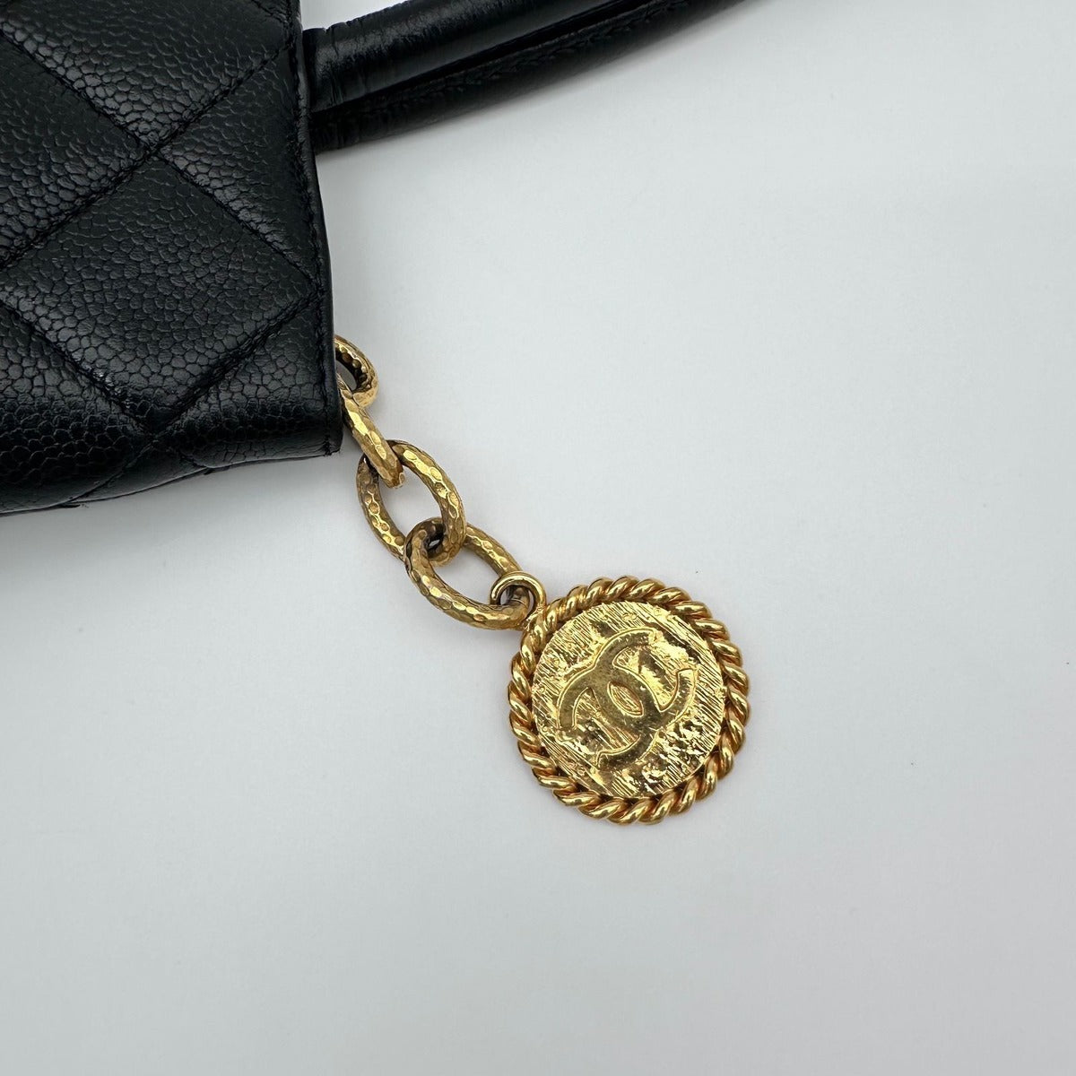 Chanel Medallion Tote Gold — view 5