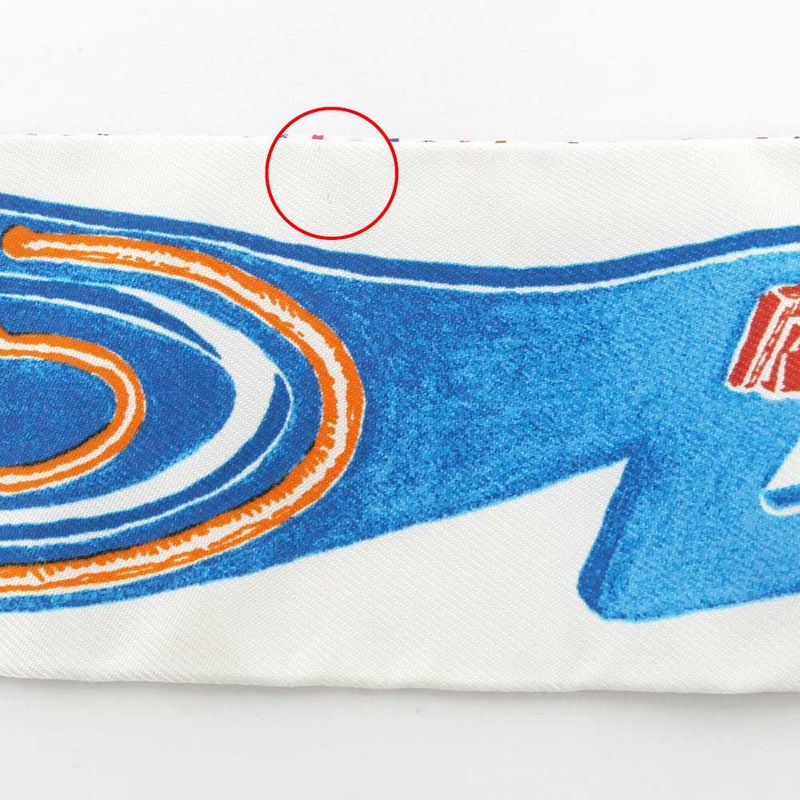 Hermes Twill-kantha Chevaloslope White Silk Scarf Accessory — view 6