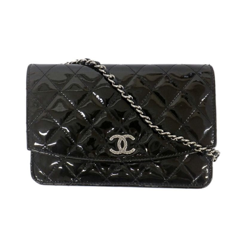 Chanel Brilliant Quilted Chain Shoulder Enamel Patent