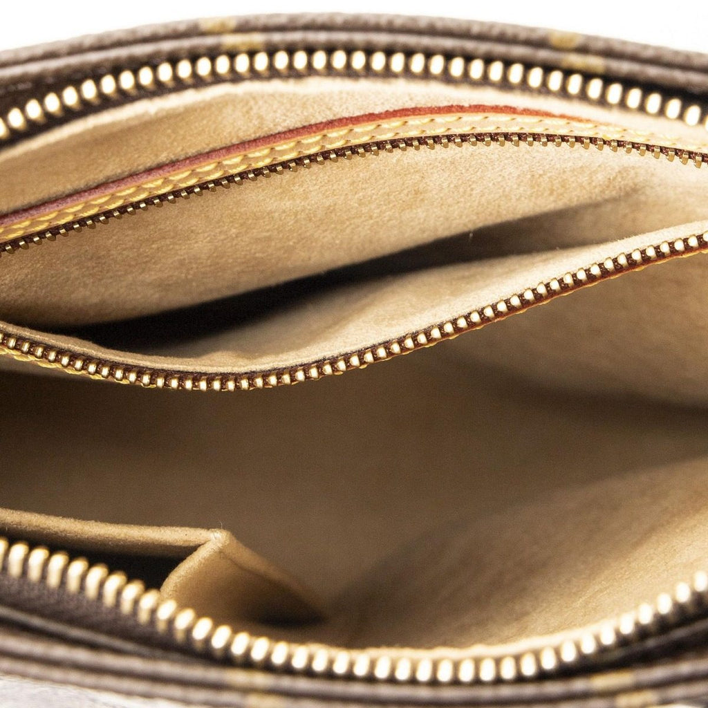Louis Vuitton Looping Brown Monogram Canvas Messenger Bag — view 9