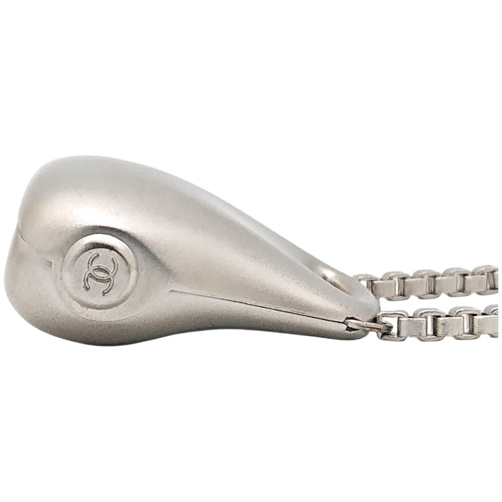 Chanel Bag Charm CC Logo Silver — view 4