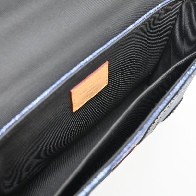 Louis Vuitton Waist Bag — view 7