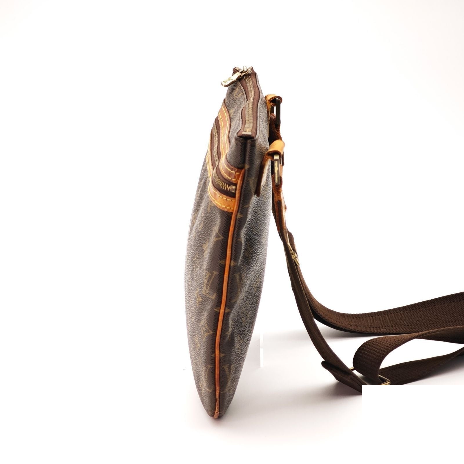 Louis Vuitton Pochette Bosphere Shoulder Bag Light Brown — view 5