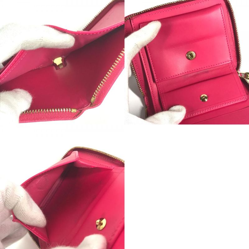 Louis Vuitton Bifold Wallet Bloom Compact Monogram Vernis Canvas — view 9