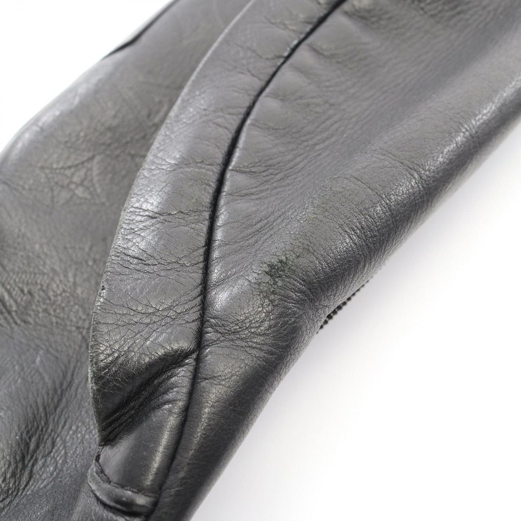 Louis Vuitton Waist Bag Discovery PM Noir Black Leather — view 8