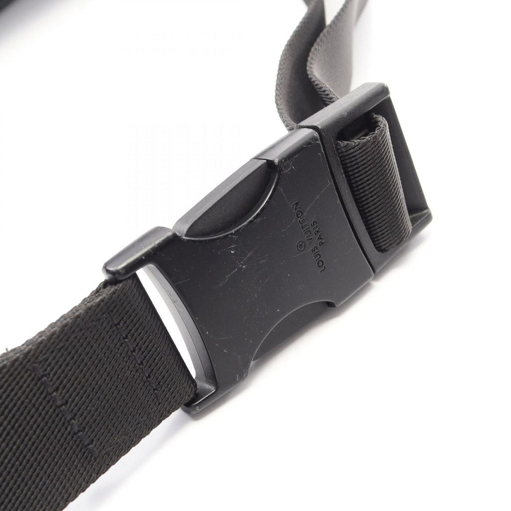 Louis Vuitton Waist Bag Discovery PM Noir Black Leather — view 9