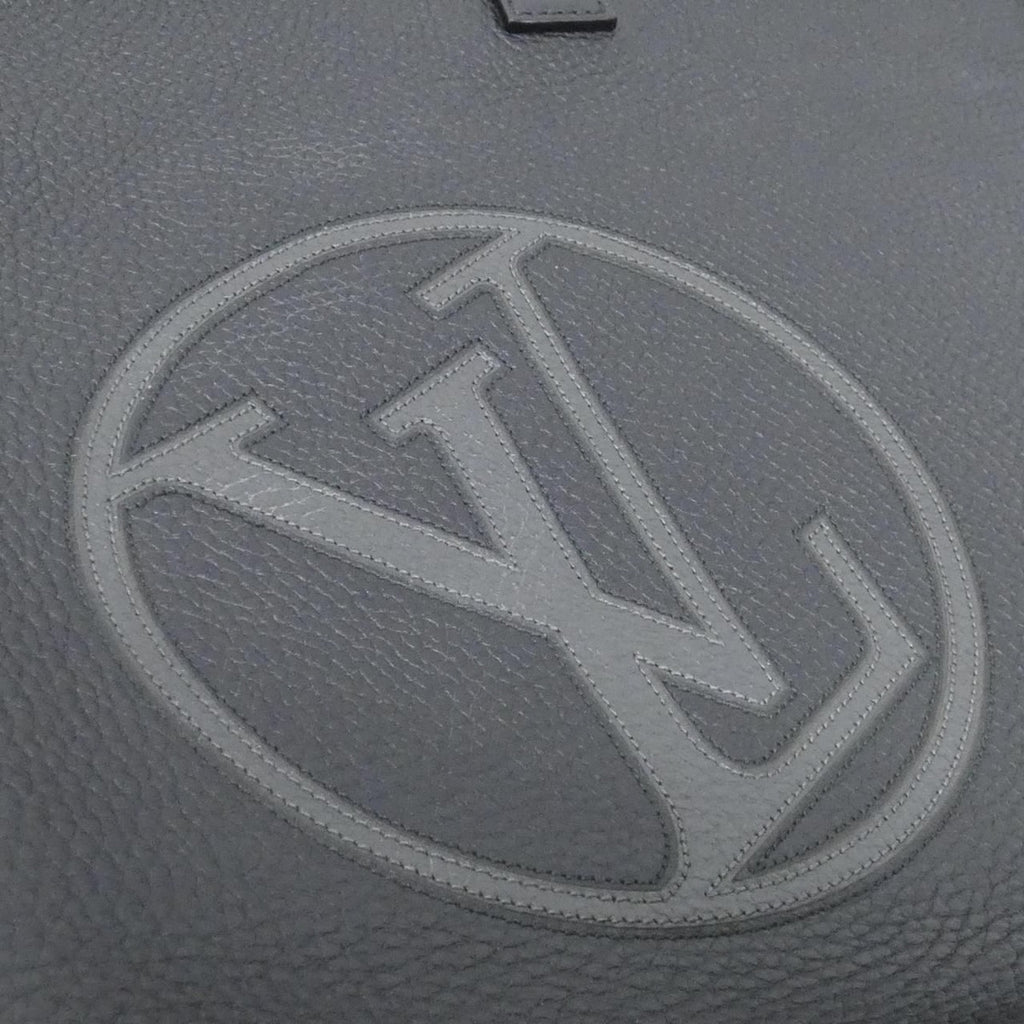 Louis Vuitton Taurillon Hippo Light Shoulder Bag — view 5