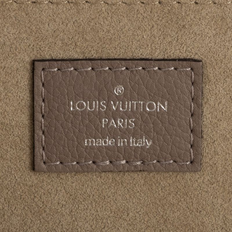 Louis Vuitton Pochette Jules Taupe Taurillon Cles Mann Leather Zar — view 7