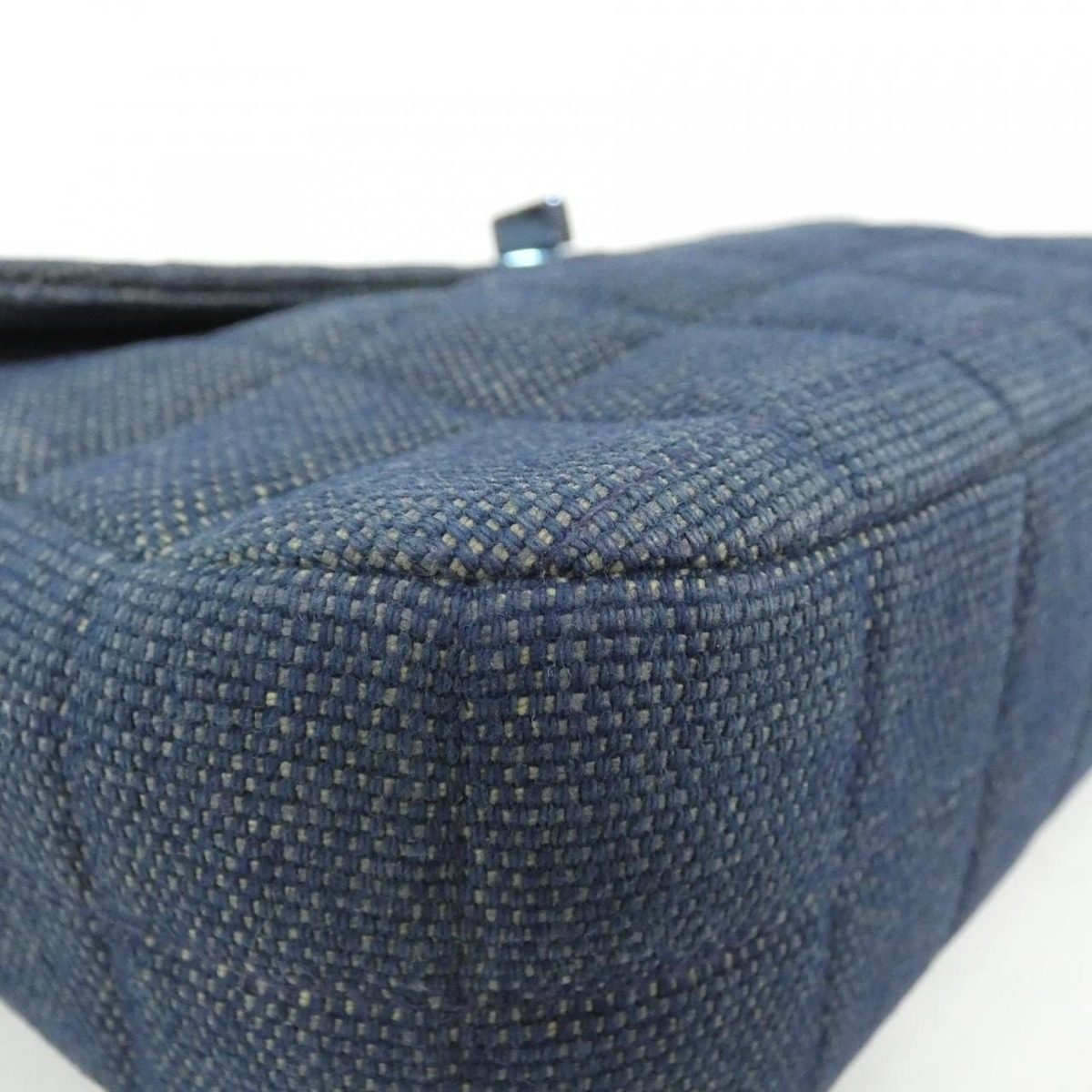 Chanel Vintage Bag Handbag Blue — view 3