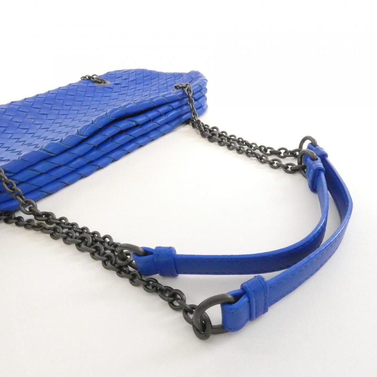Bottega Veneta Shoulder Bag — view 4
