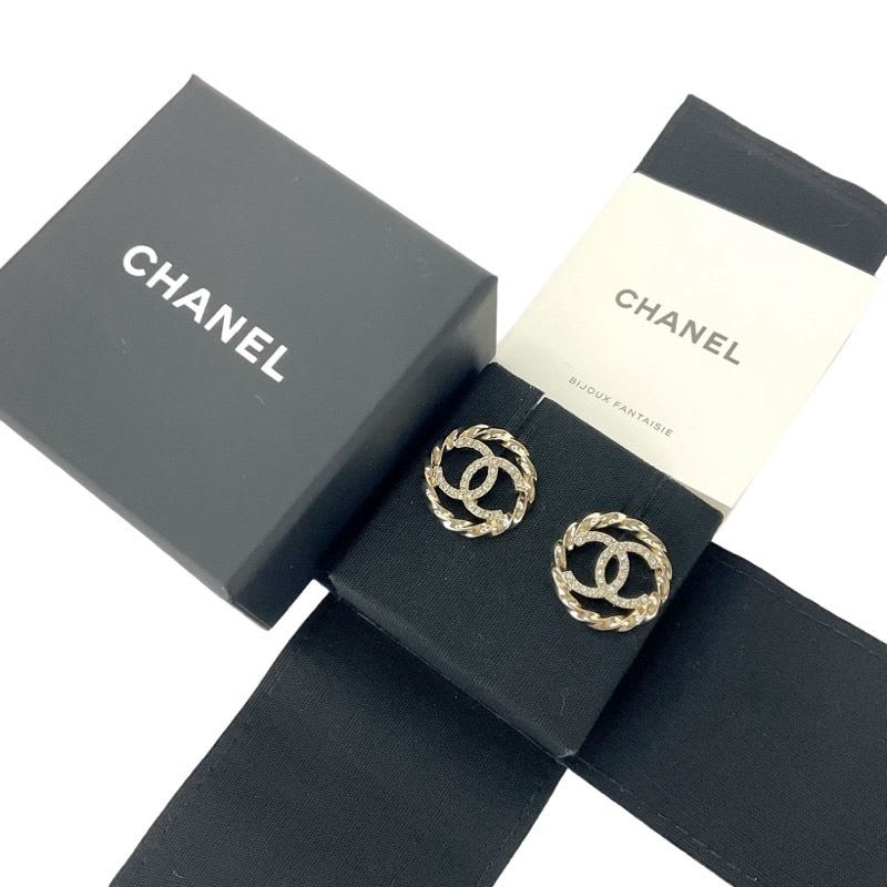 Chanel Gold Coco Mark Rhinestone Circle — view 9