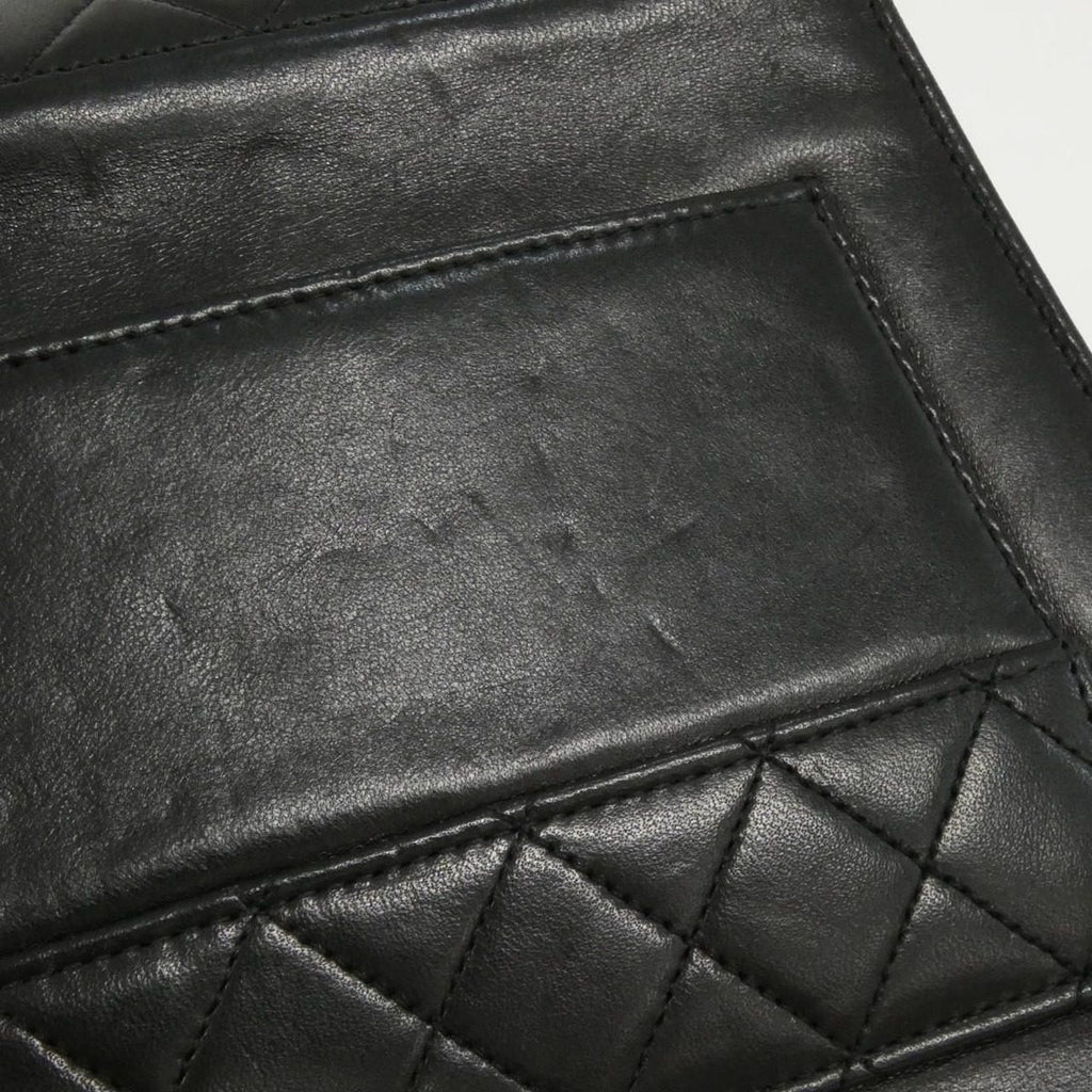 Chanel Vintage Shoulder Bag — view 4
