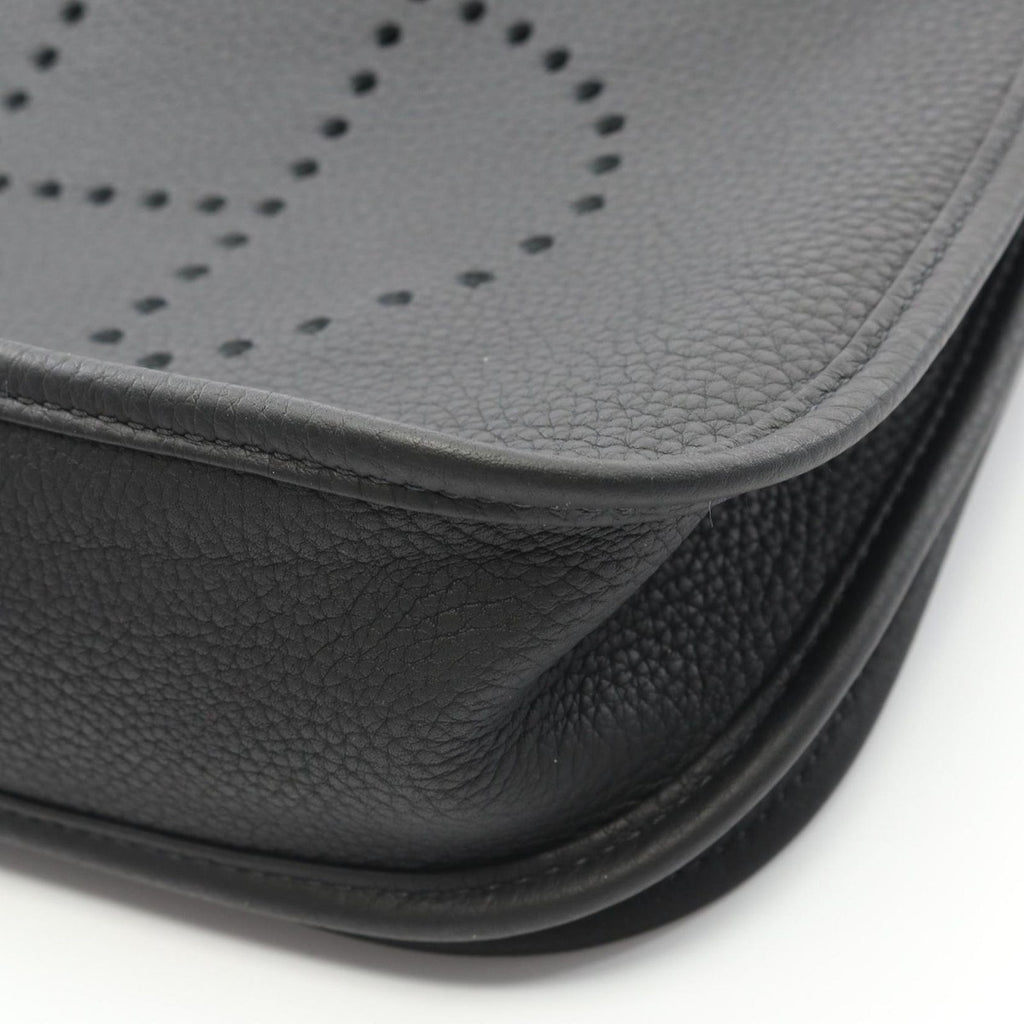 Hermes Shoulder Bag Evelyne 3 Trois PM Black Leather — view 6