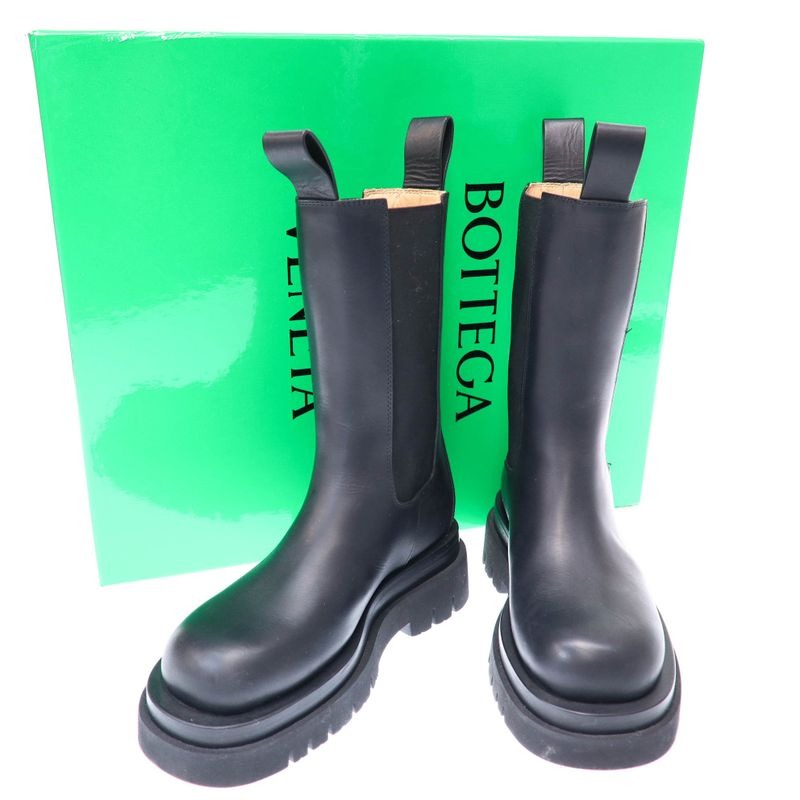 Bottega Veneta Lug Side Gore Chelsea Boots Black 34