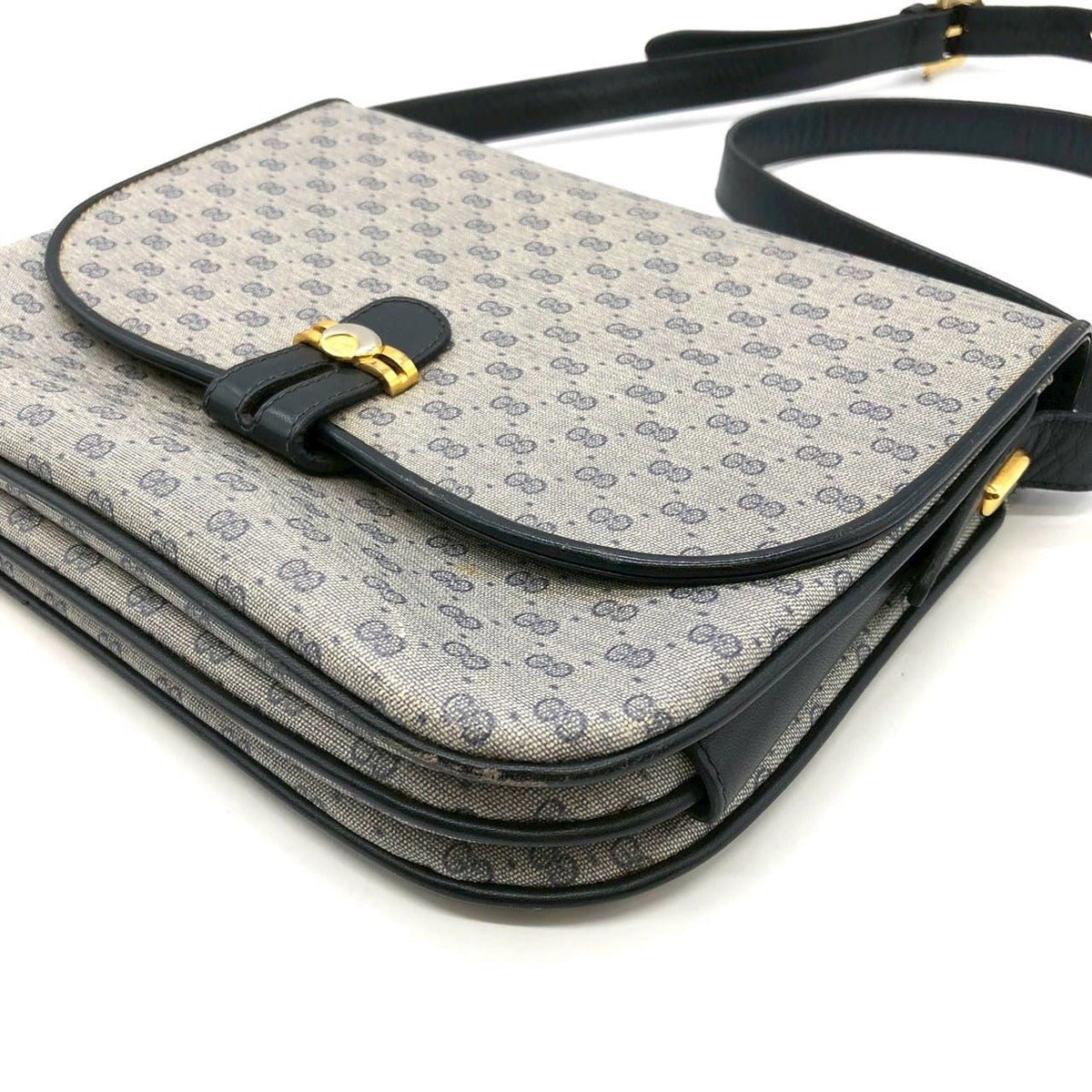 Gucci 001 406 Micro GG Shoulder Bag Leather Navy Vintage — view 4
