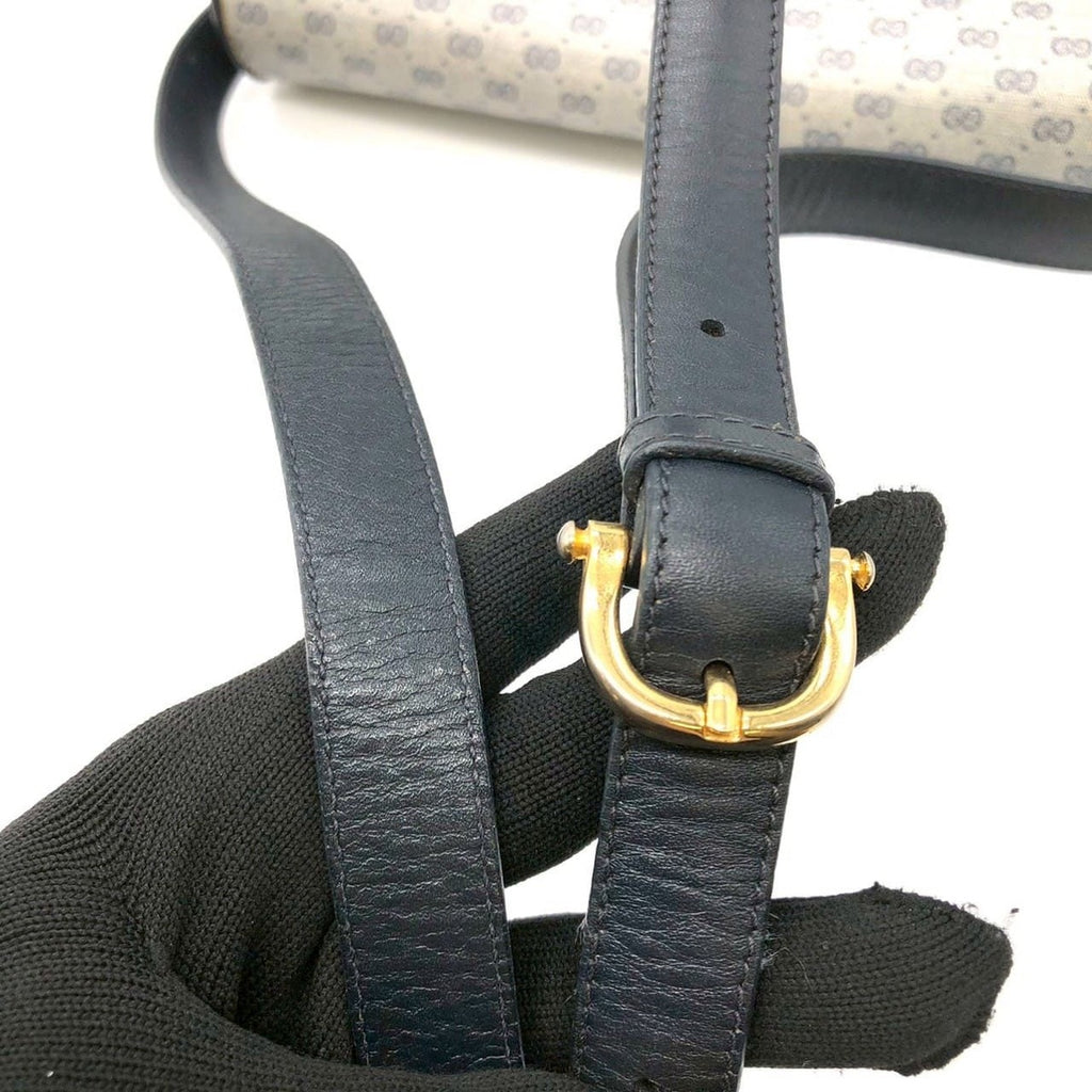 Gucci 001 406 Micro GG Shoulder Bag Leather Navy Vintage — view 7