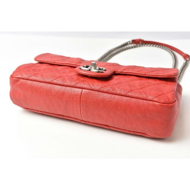 Chanel Chain Shoulder Bag Caviar Leather Quilted Stitching — view 7