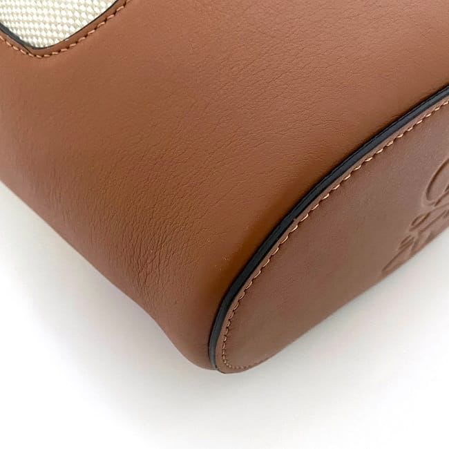 Loewe Shoulder Bag Brown Beige Anagram — view 6