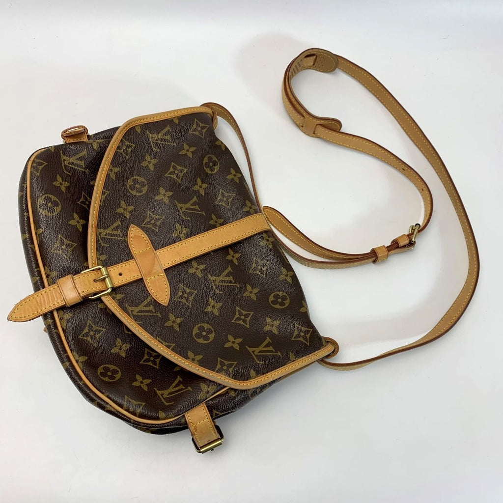 Louis Vuitton Monogram Saumur Bag Shoulder — view 3