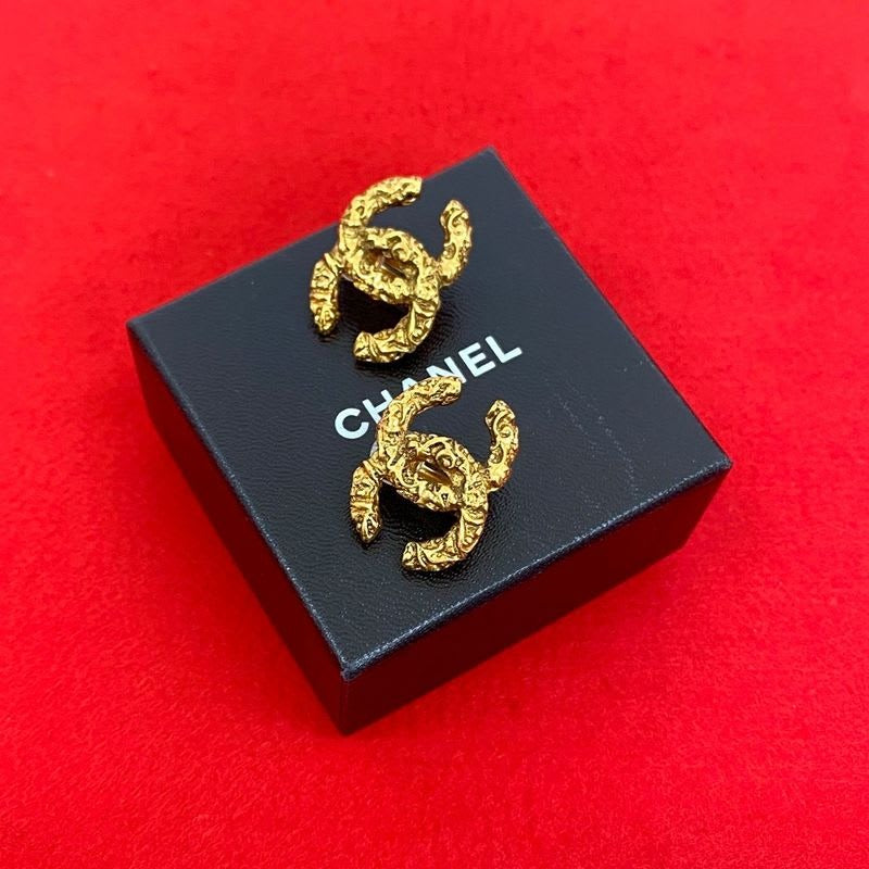 Chanel Vintage Coco Mark Motif Earrings Ear Cuff Accessory 93A — view 2