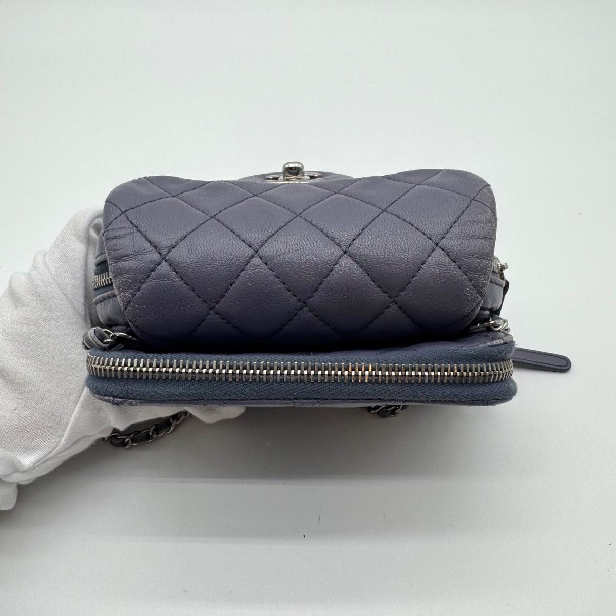 Chanel Shoulder Bag Mini Quilted CC Logo Turnlock — view 5
