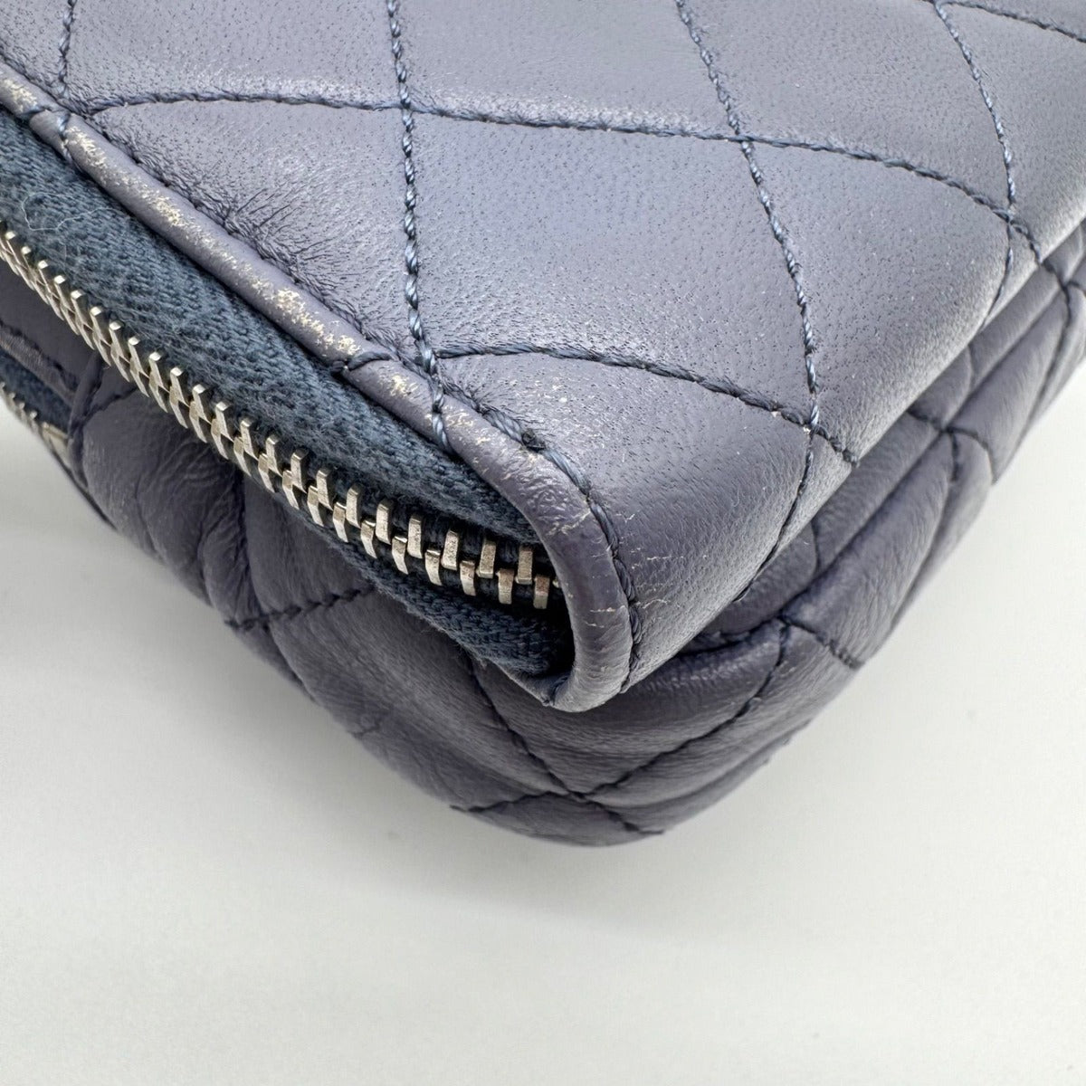 Chanel Shoulder Bag Mini Quilted CC Logo Turnlock — view 9