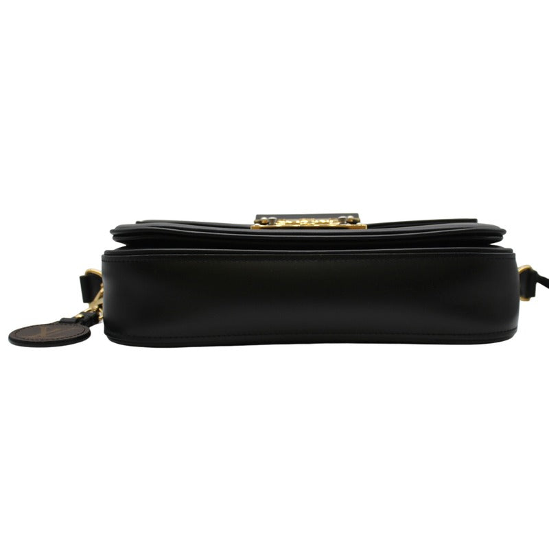 Louis Vuitton Swing Shoulder Bag — view 2
